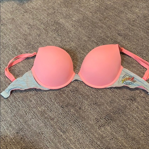 Bra - Picture 1 of 3